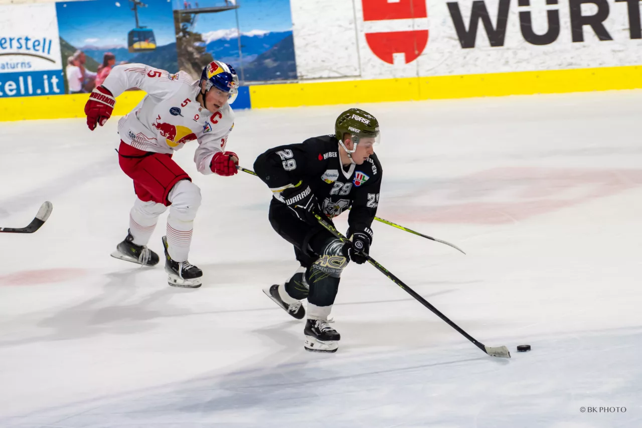 Spielbericht: HC Meran/o Pircher vs Red Bull Hockey Juniors